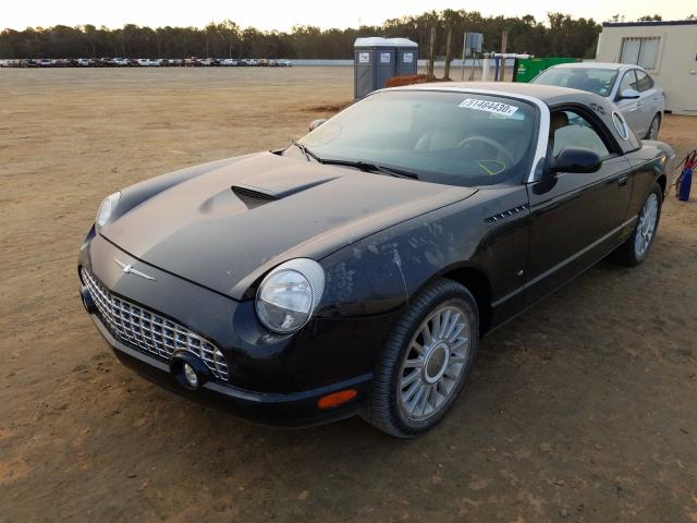Ford Thunderbird 2004