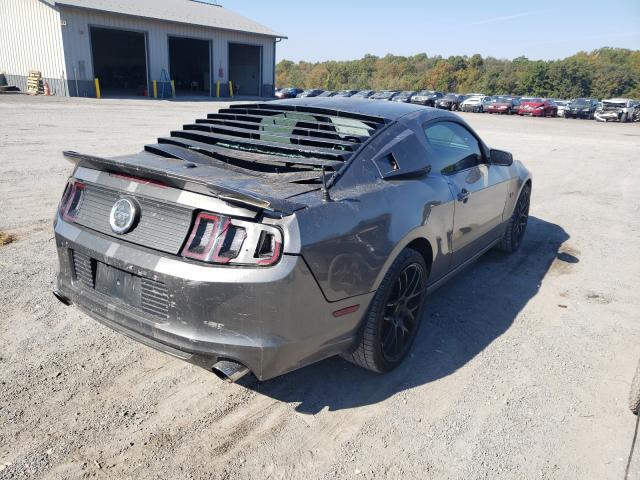 Ford Mustang GT
