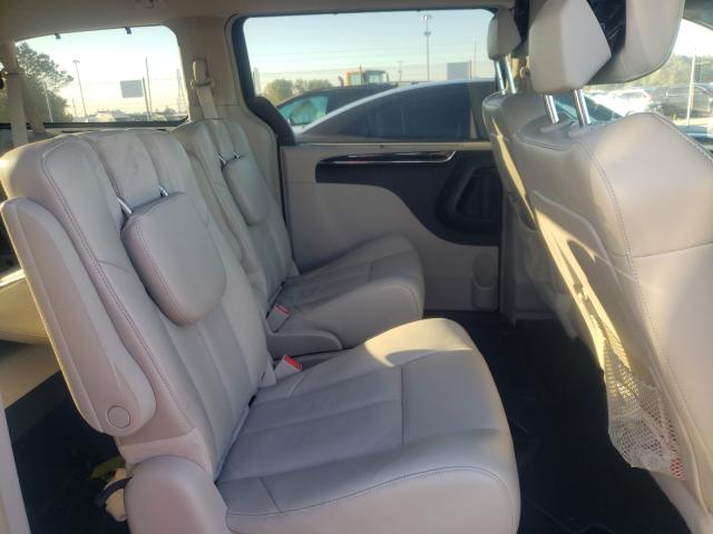 Chrysler Town & Country