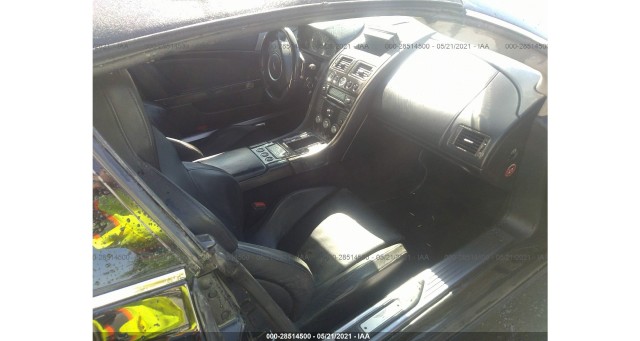 Aston Martin DB9 Volante