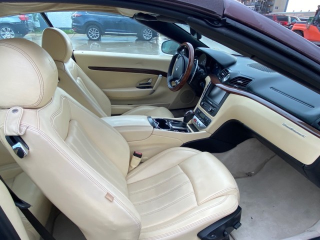 Maserati Granturismo convertible