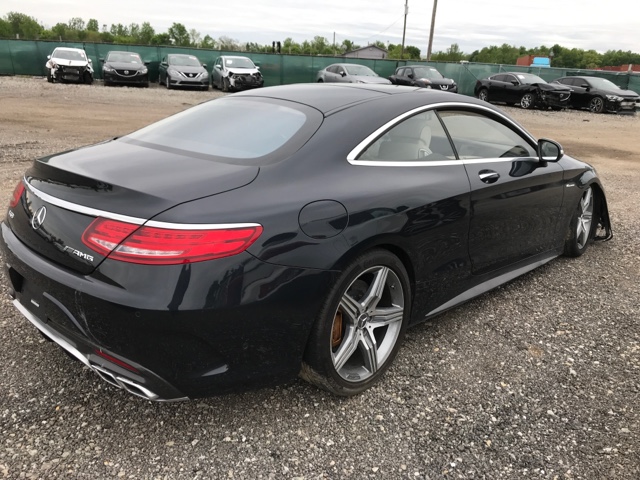 MERCEDES-BENZ S 63 AMG coupe