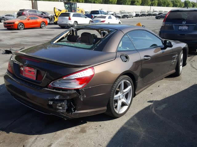 MERCEDES-BENZ SL 550